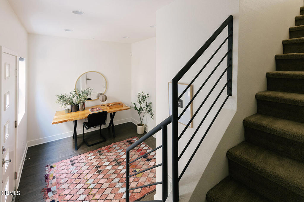 2753 Waverly Drive 302