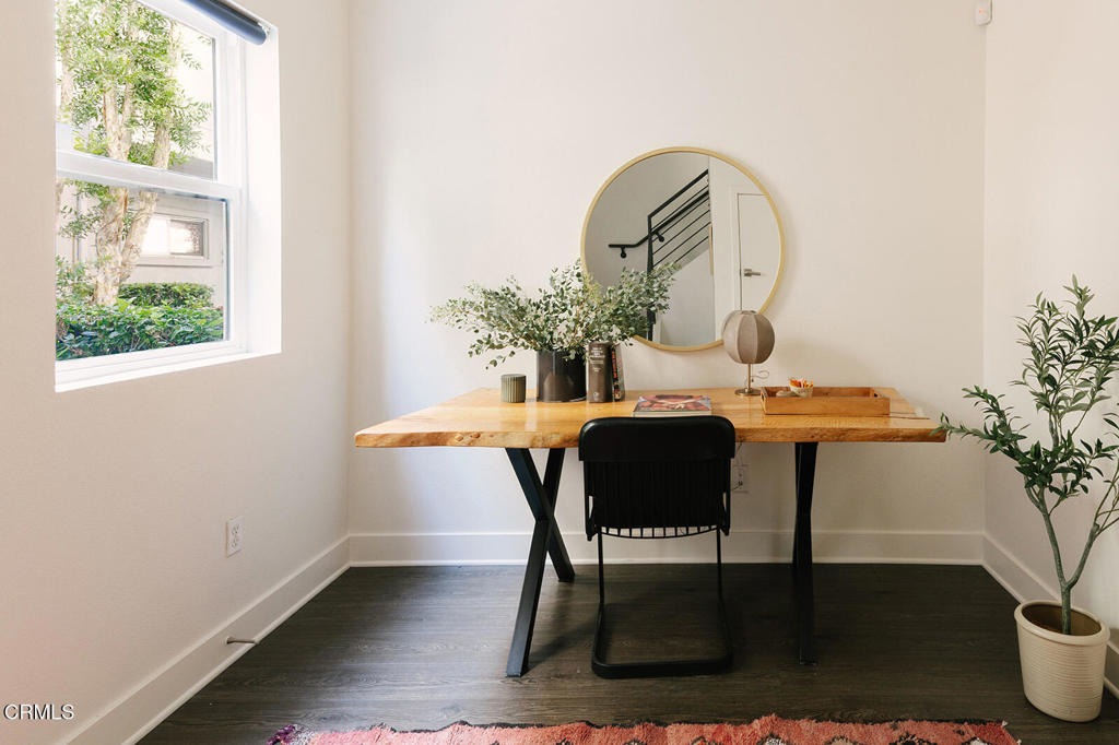 2753 Waverly Drive 302