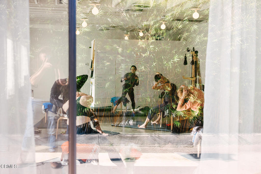 2753 Waverly Drive 302