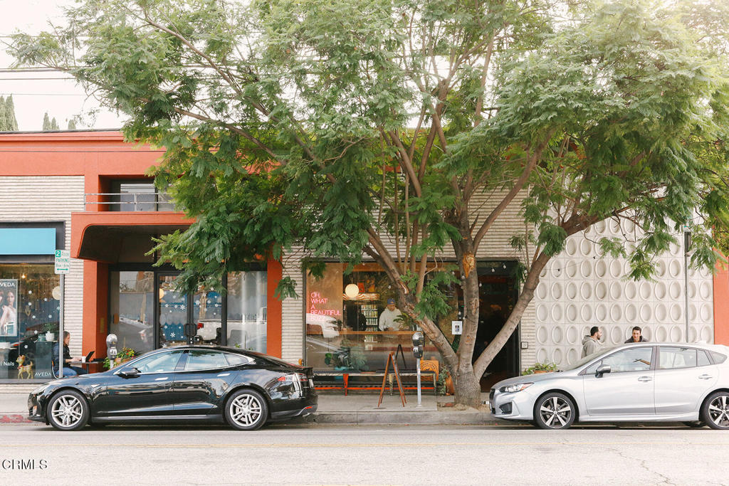 2753 Waverly Drive 302