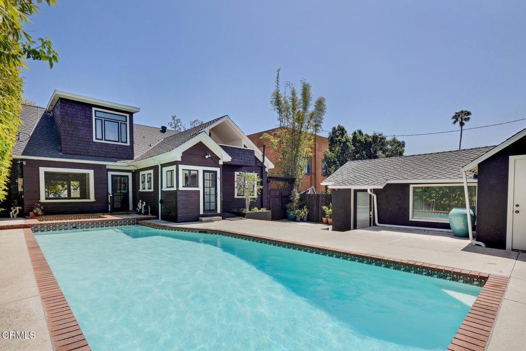 1307 Lucile Avenue