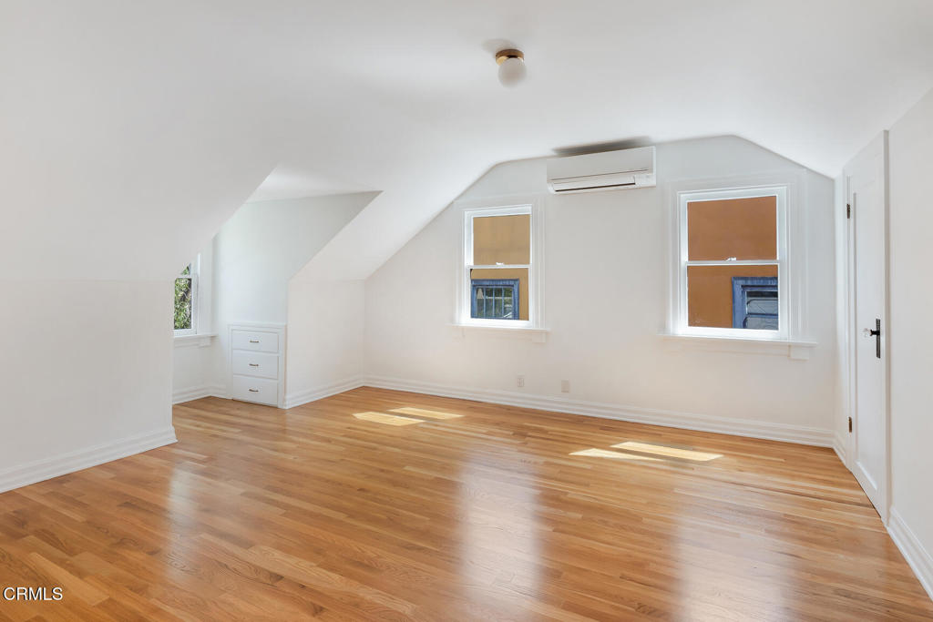1307 Lucile Avenue