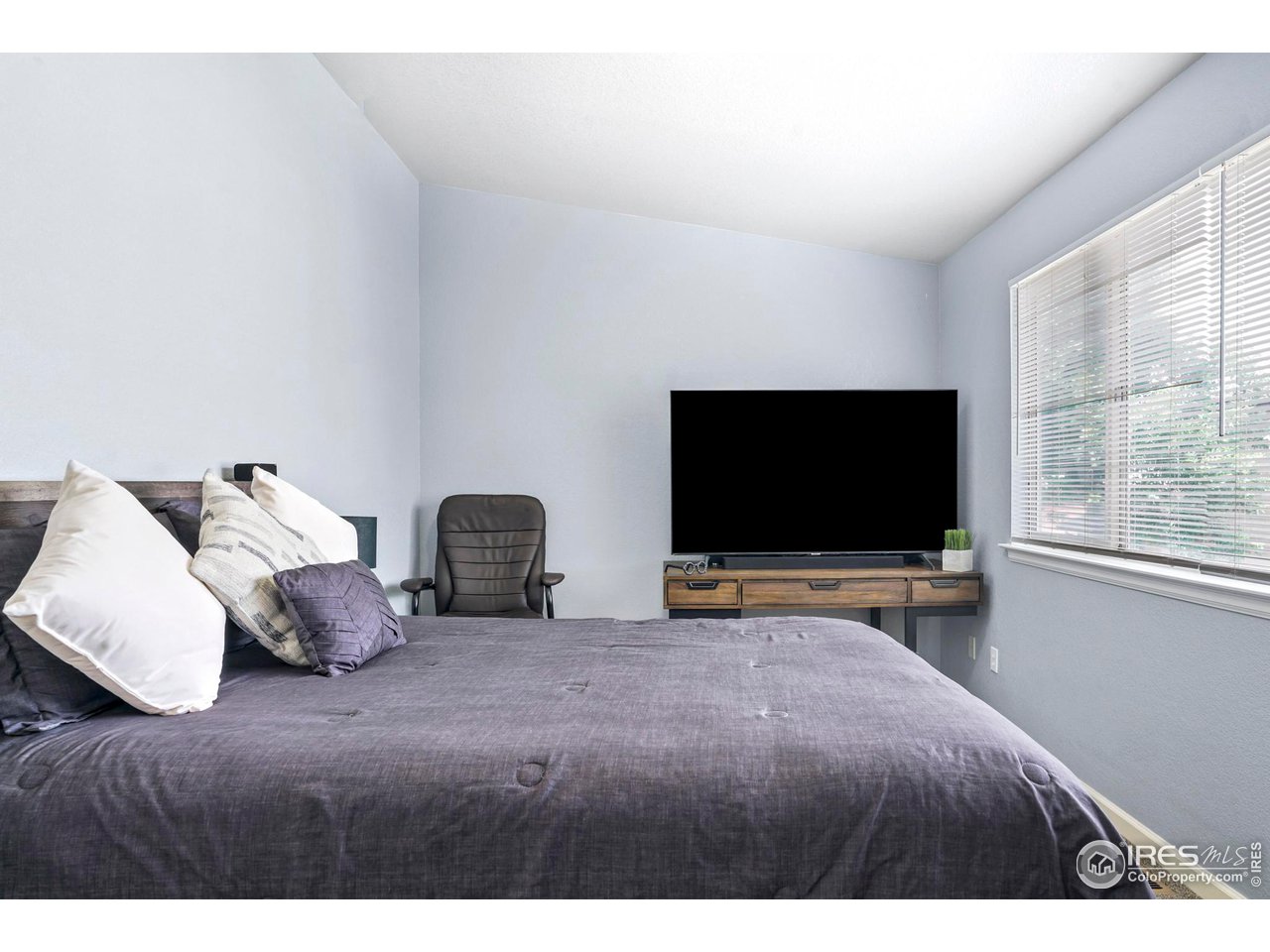 2212 Devonshire Ct