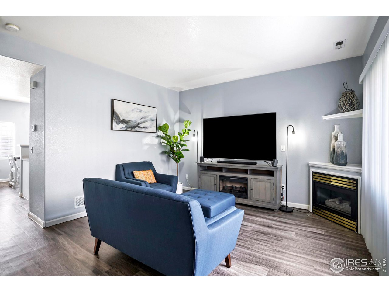 2212 Devonshire Ct