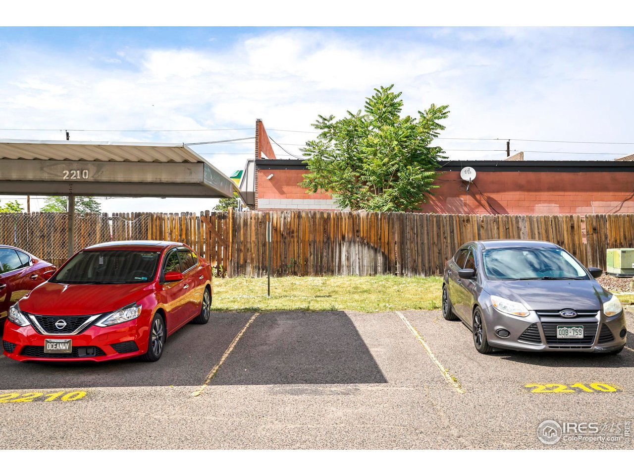 2212 Devonshire Ct