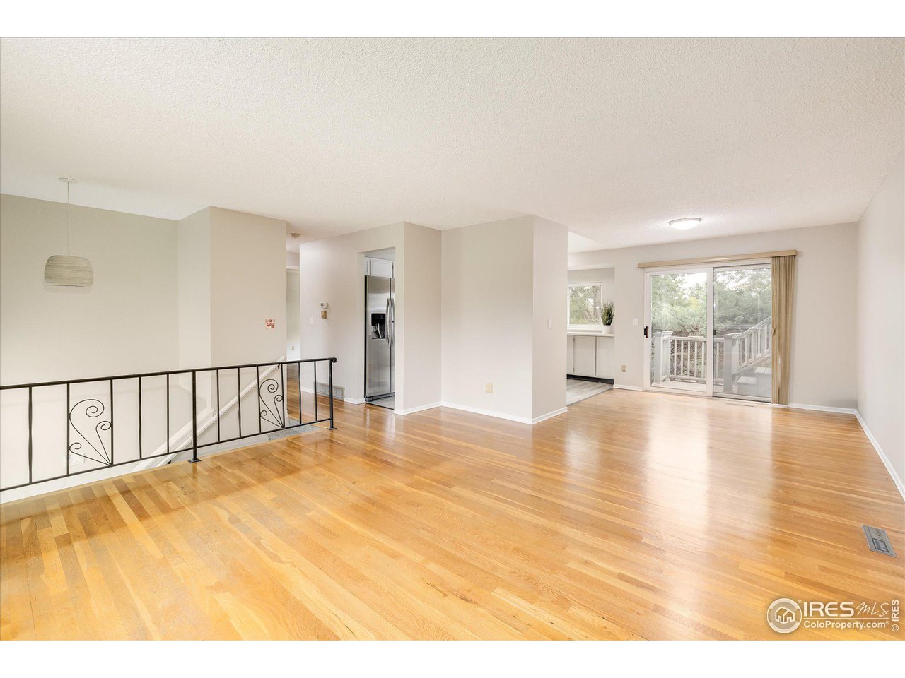 4265 Grinnell Ave