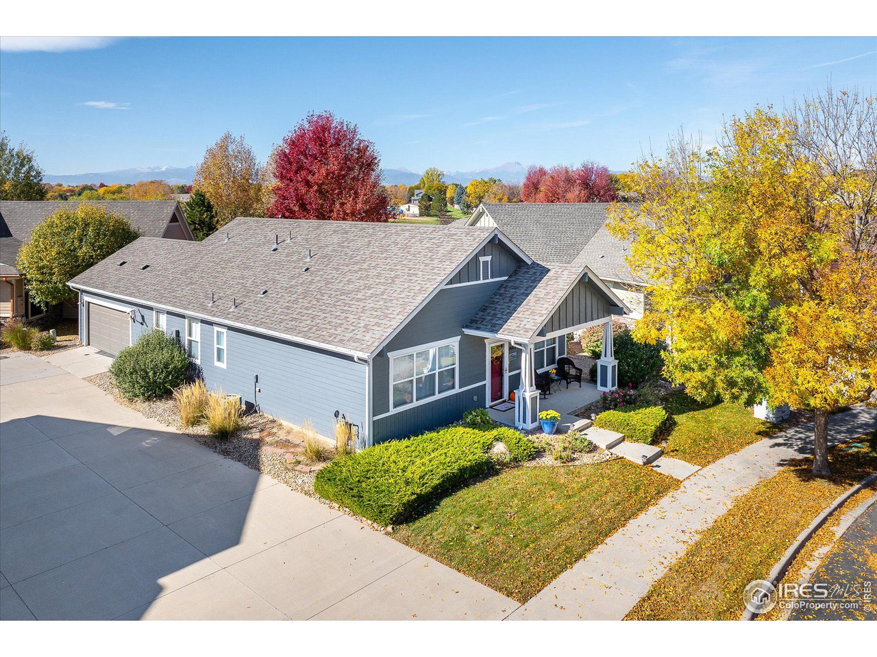 1403 Bluemoon Dr