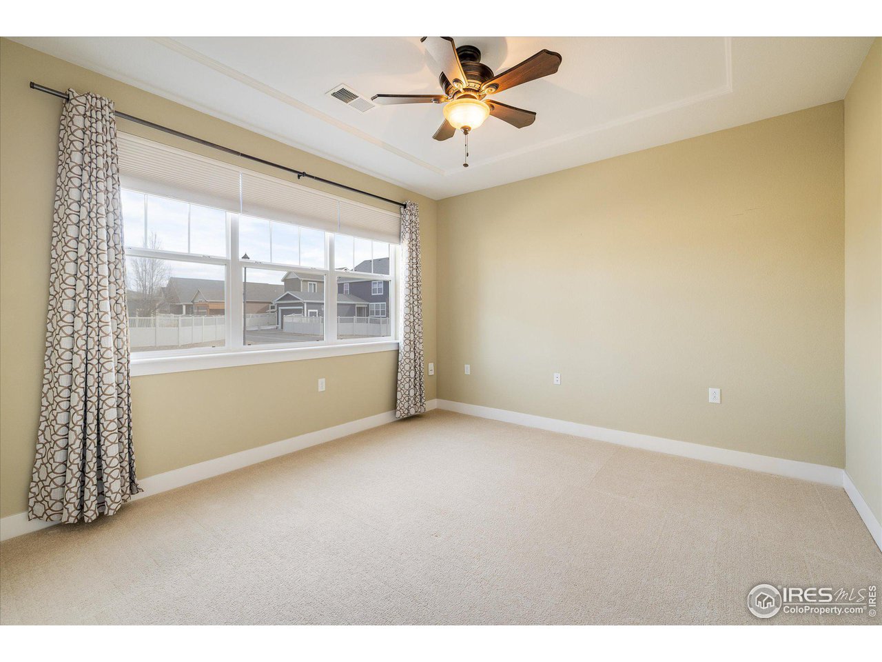 1403 Bluemoon Dr