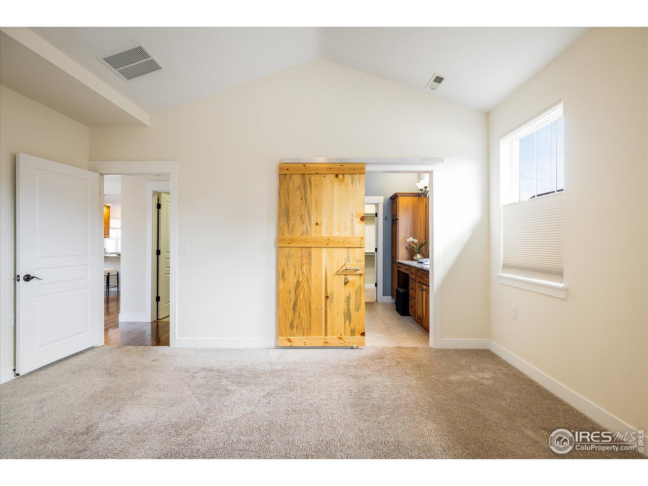 1403 Bluemoon Dr