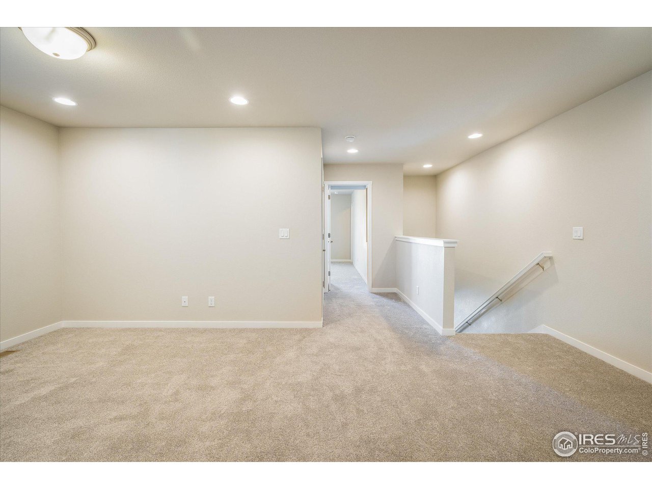 1111 Mountain Dr B