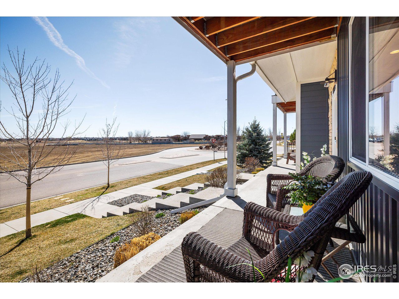 1111 Mountain Dr B