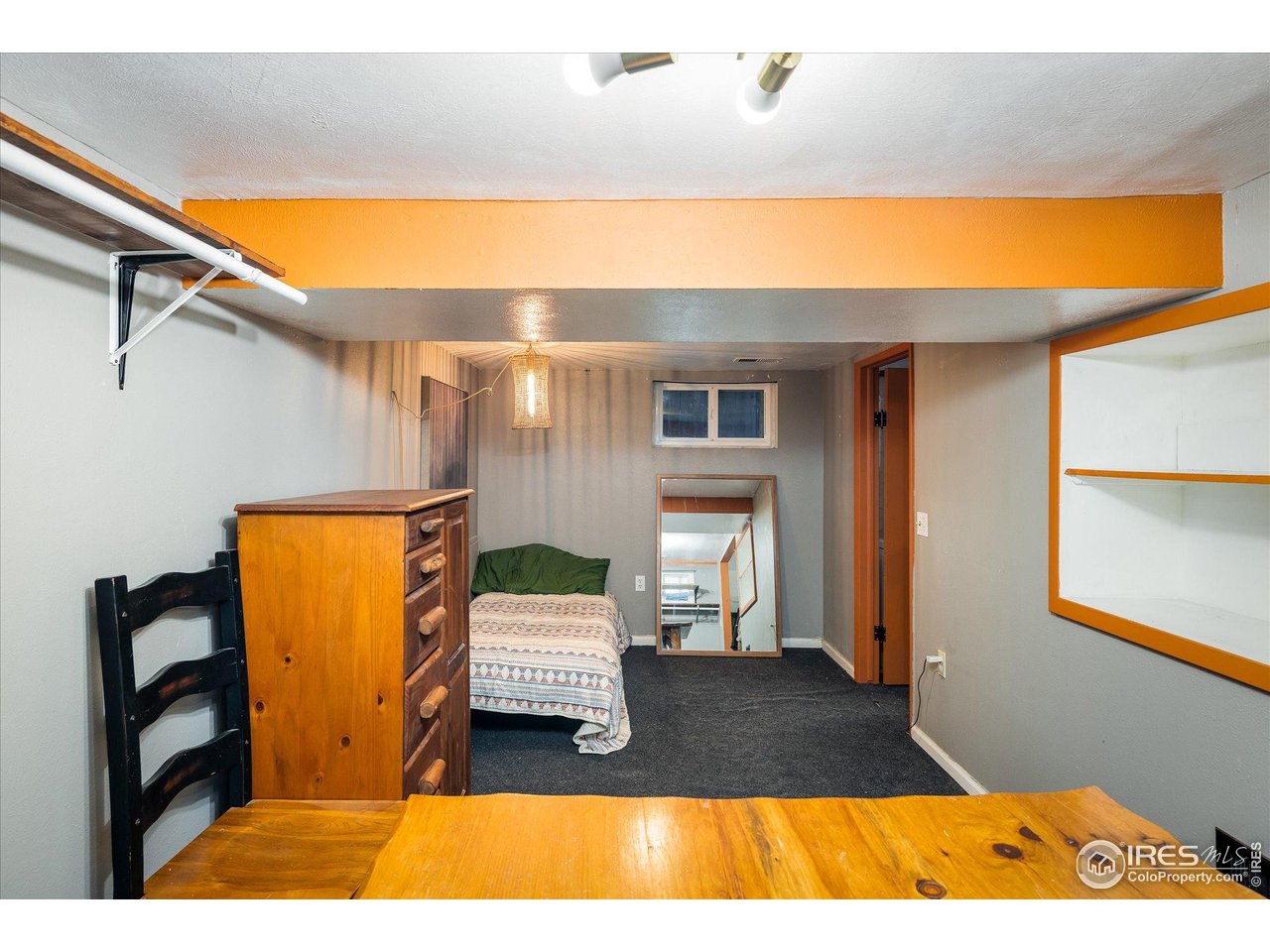 245 2nd St