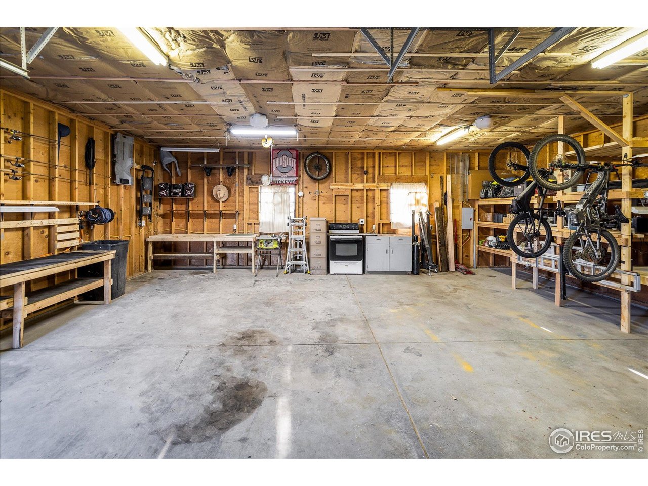 245 2nd St