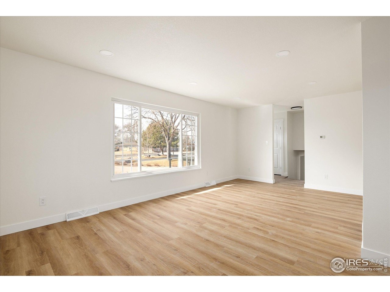 515 1st Ave