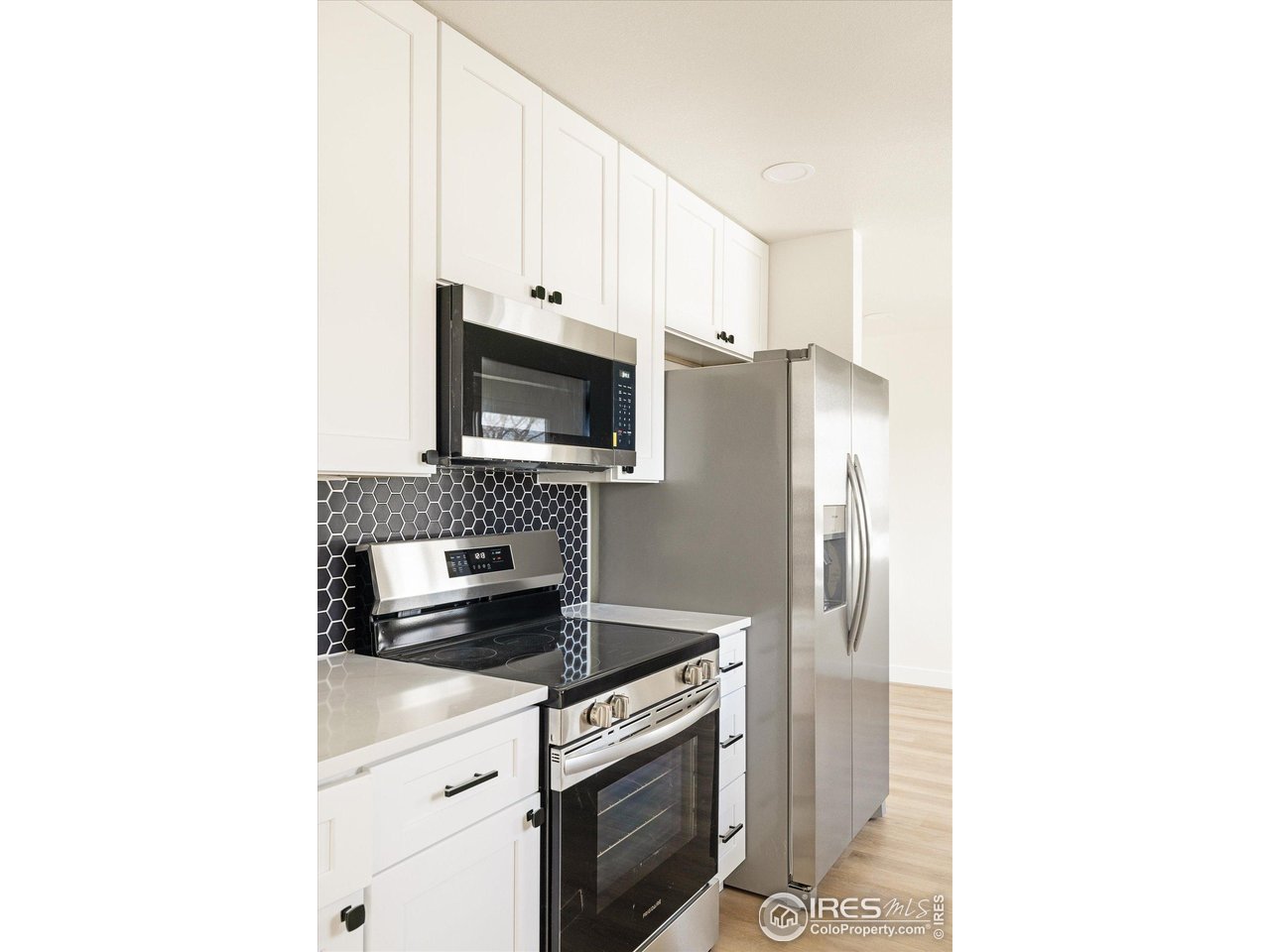 515 1st Ave