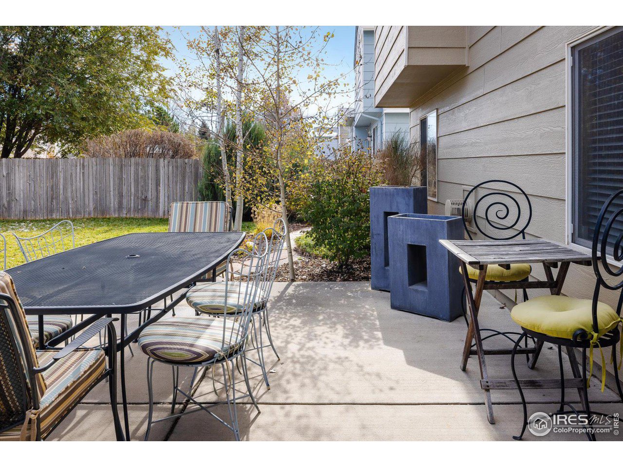 1512 Pinewood Ct