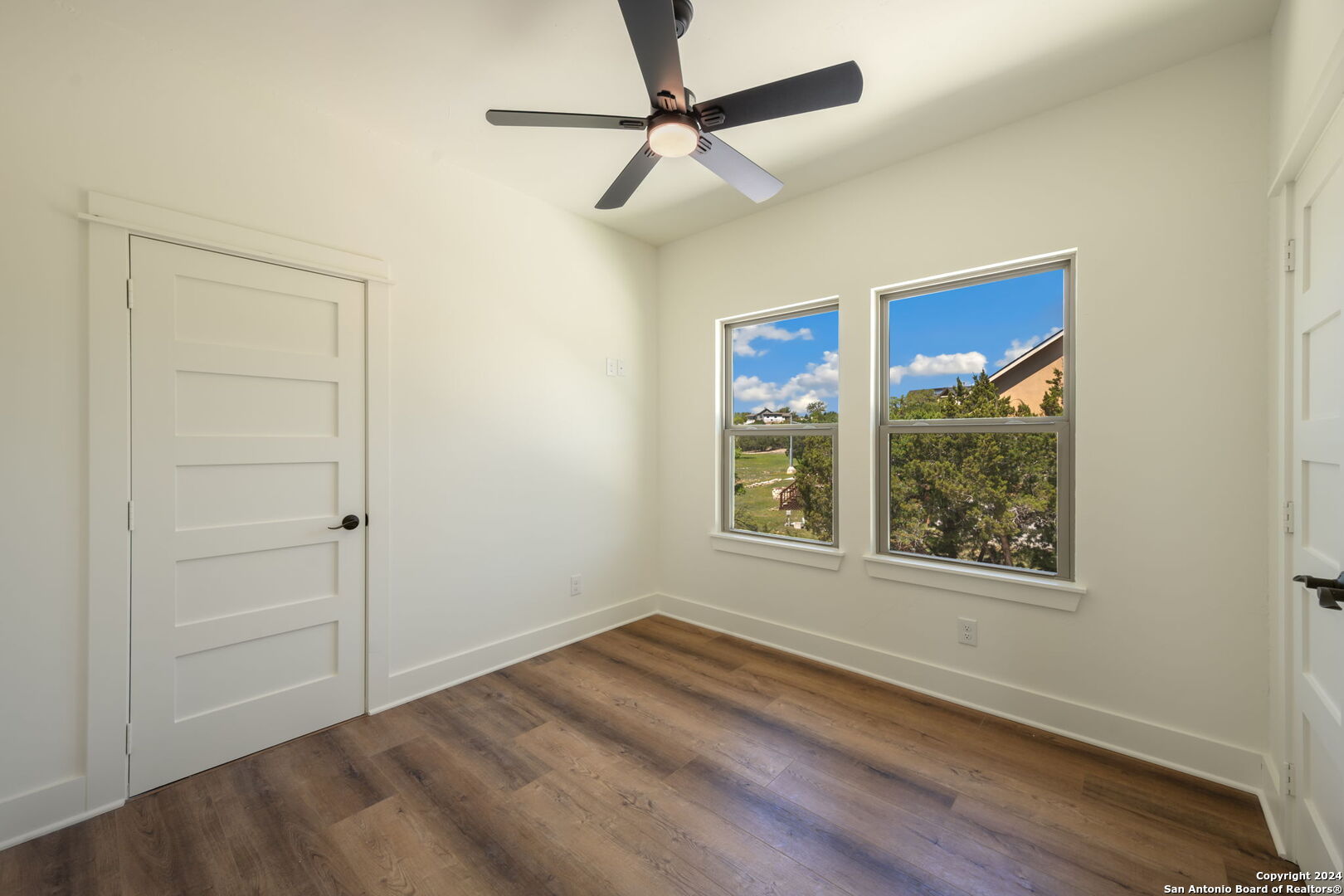 1030 BLUEWATER PL