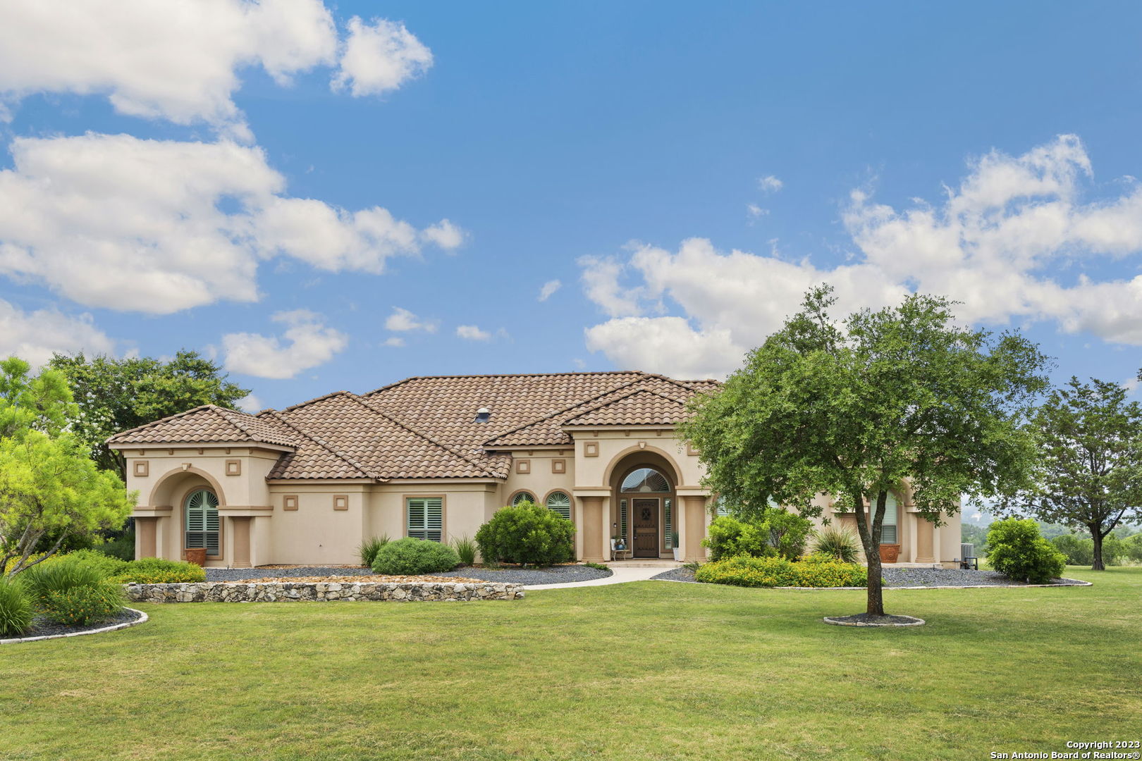 119 HILL MYNA LN