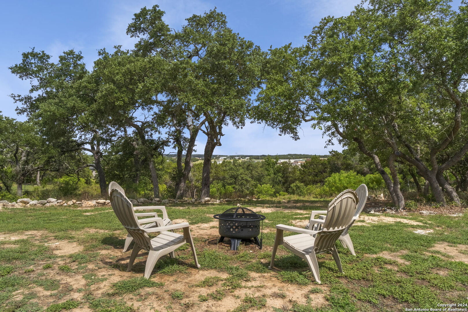 1311 Heritage Hill