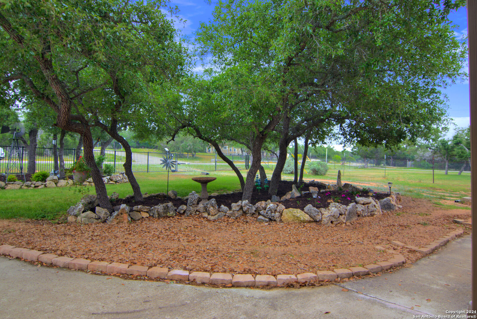 1311 Heritage Hill