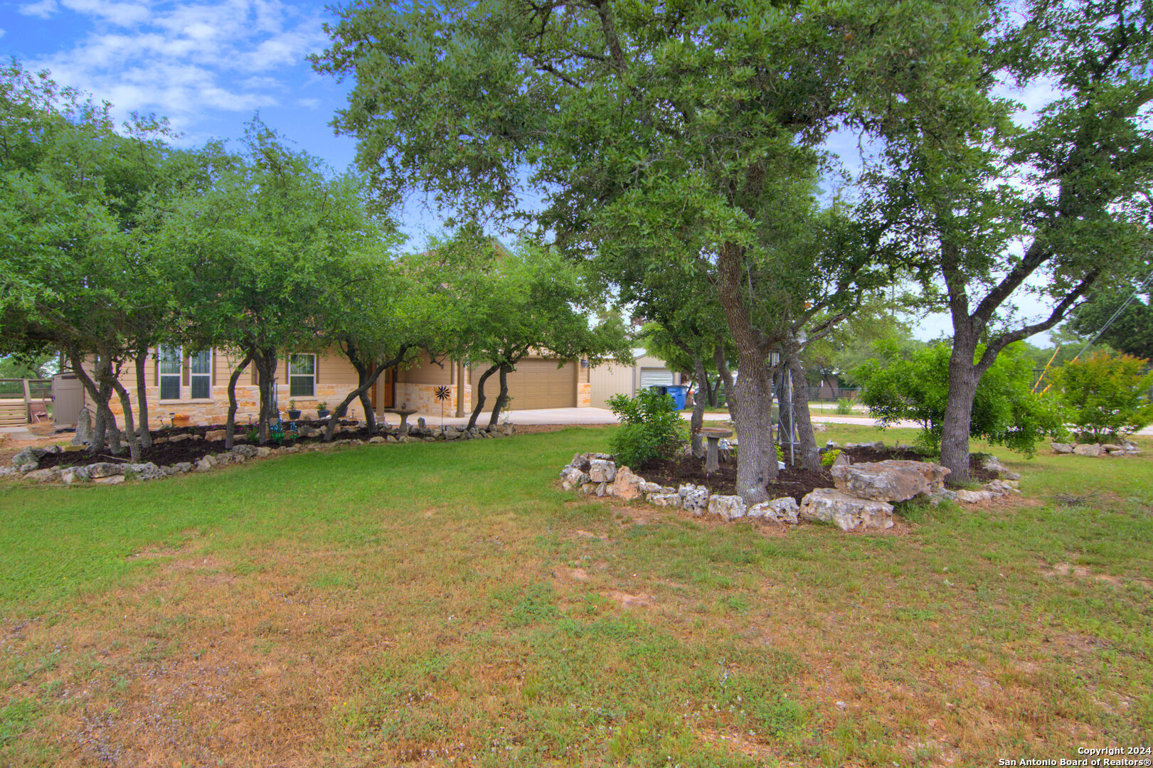 1311 Heritage Hill
