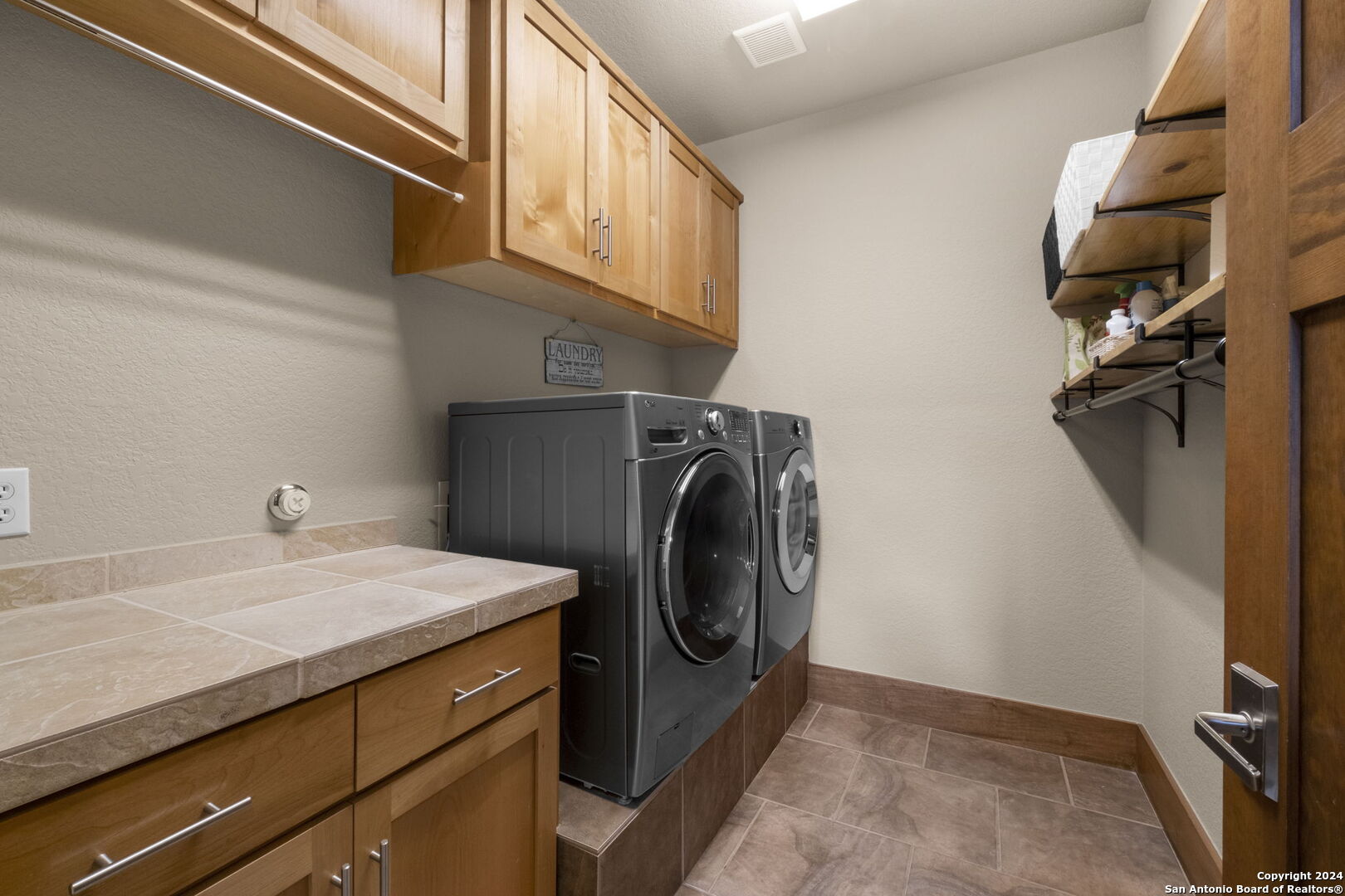 1114 Sunrise Place