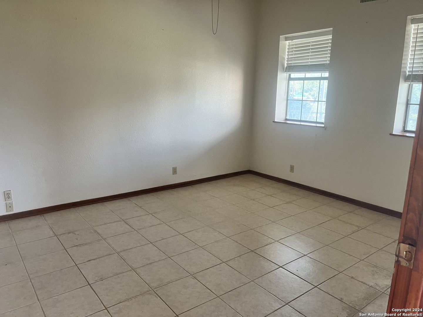 2015 FM 2673