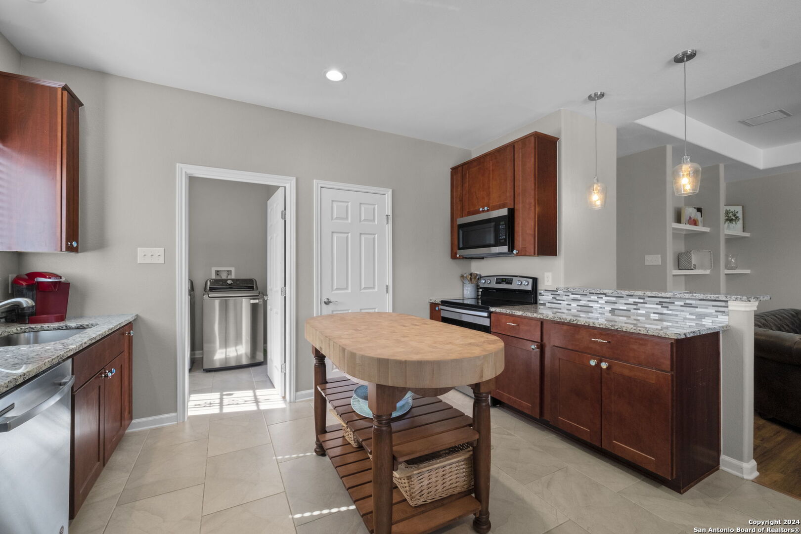 340 Ridge Wood Trail