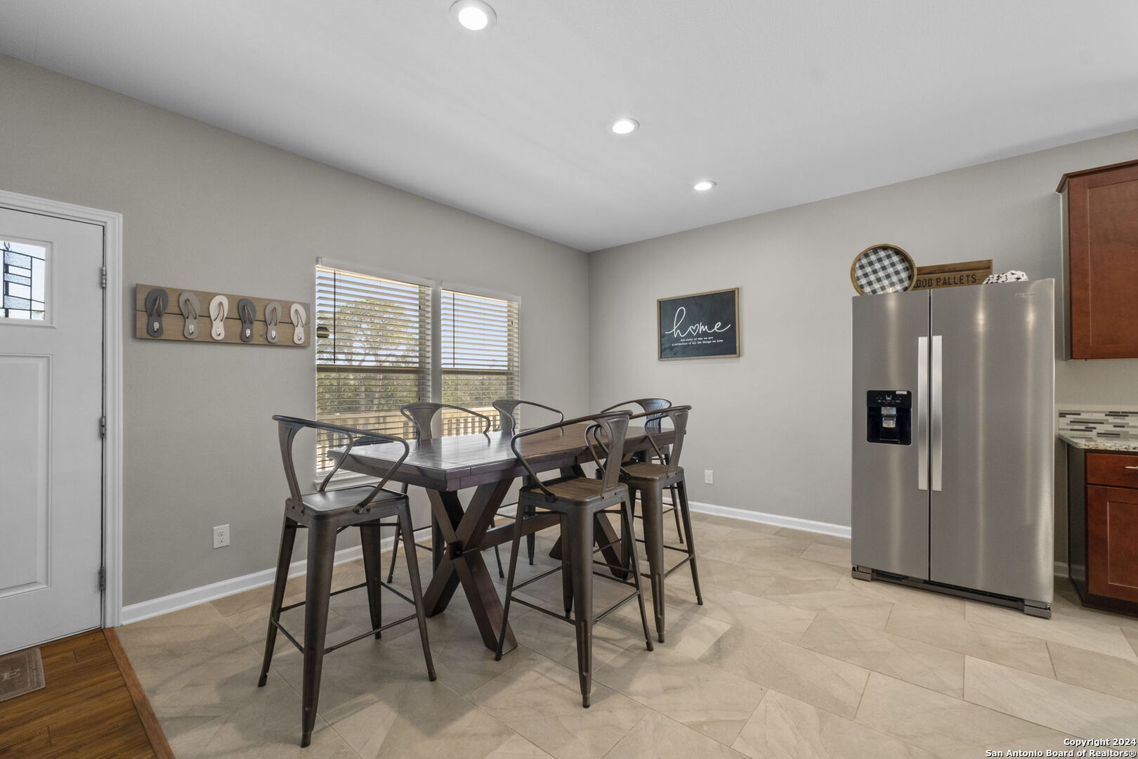 340 Ridge Wood Trail