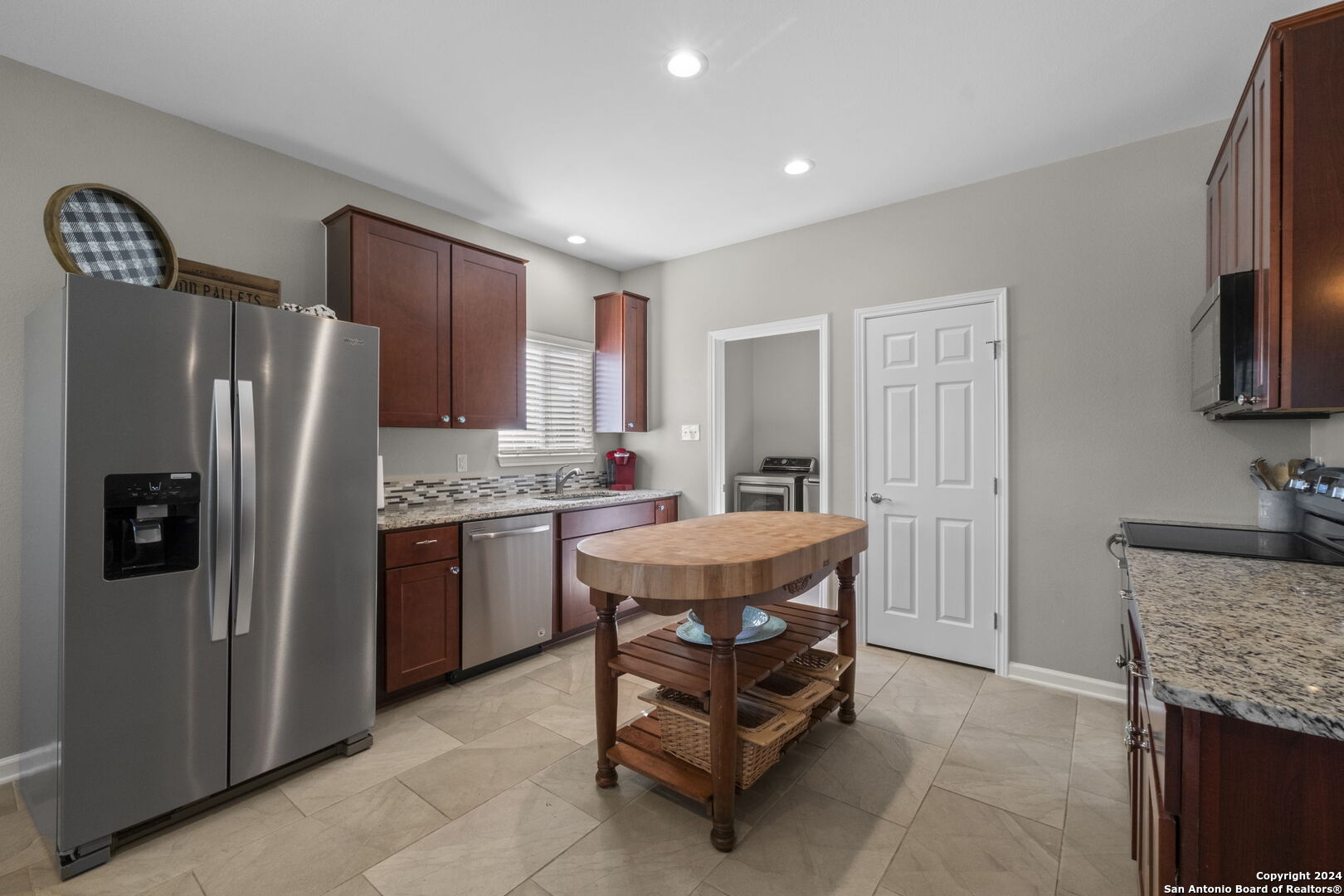 340 Ridge Wood Trail