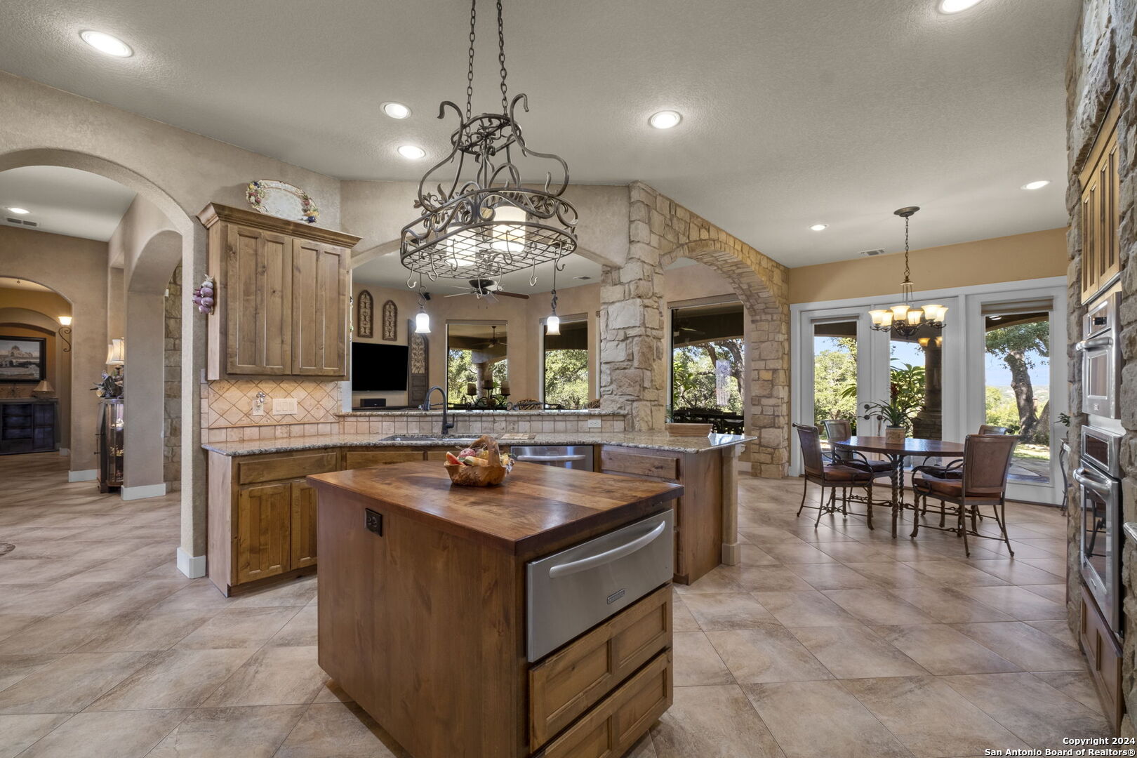 151 HILL MYNA LN