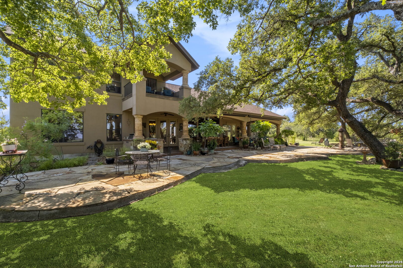 151 HILL MYNA LN