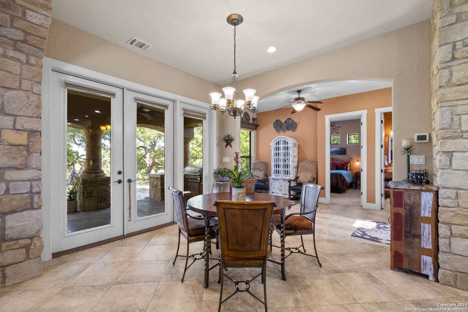 151 HILL MYNA LN