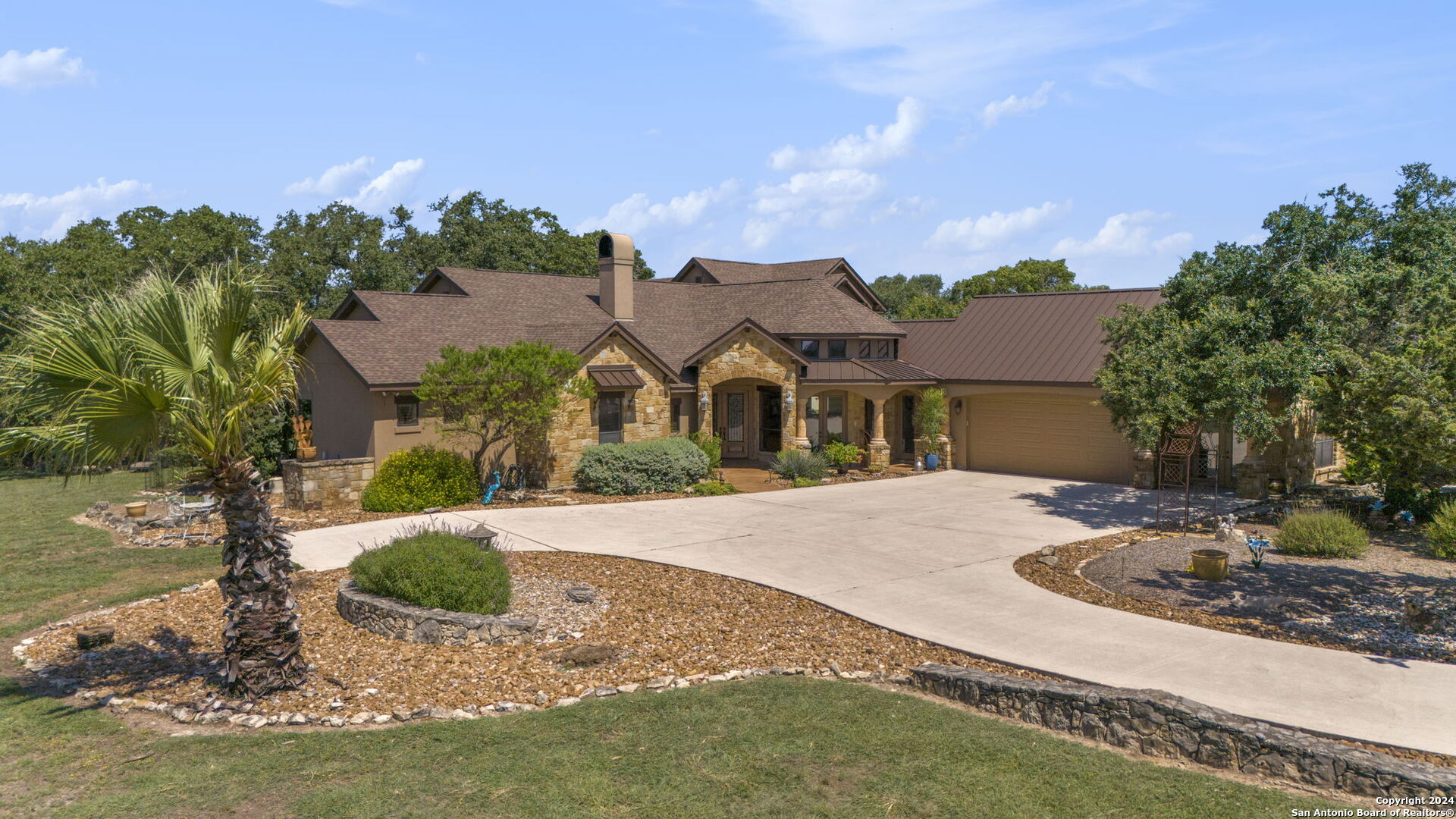 151 HILL MYNA LN