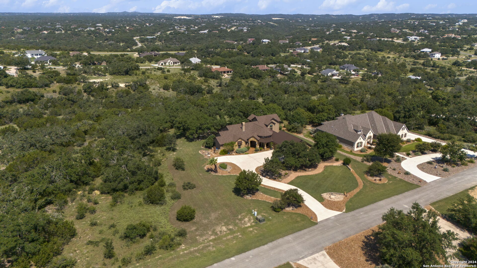 151 HILL MYNA LN