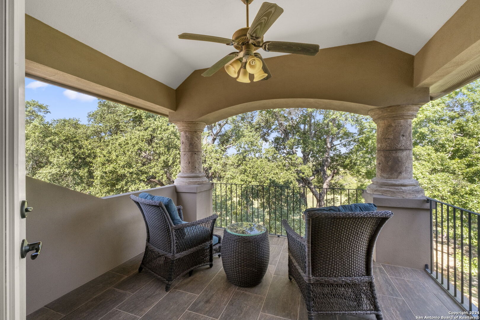 151 HILL MYNA LN