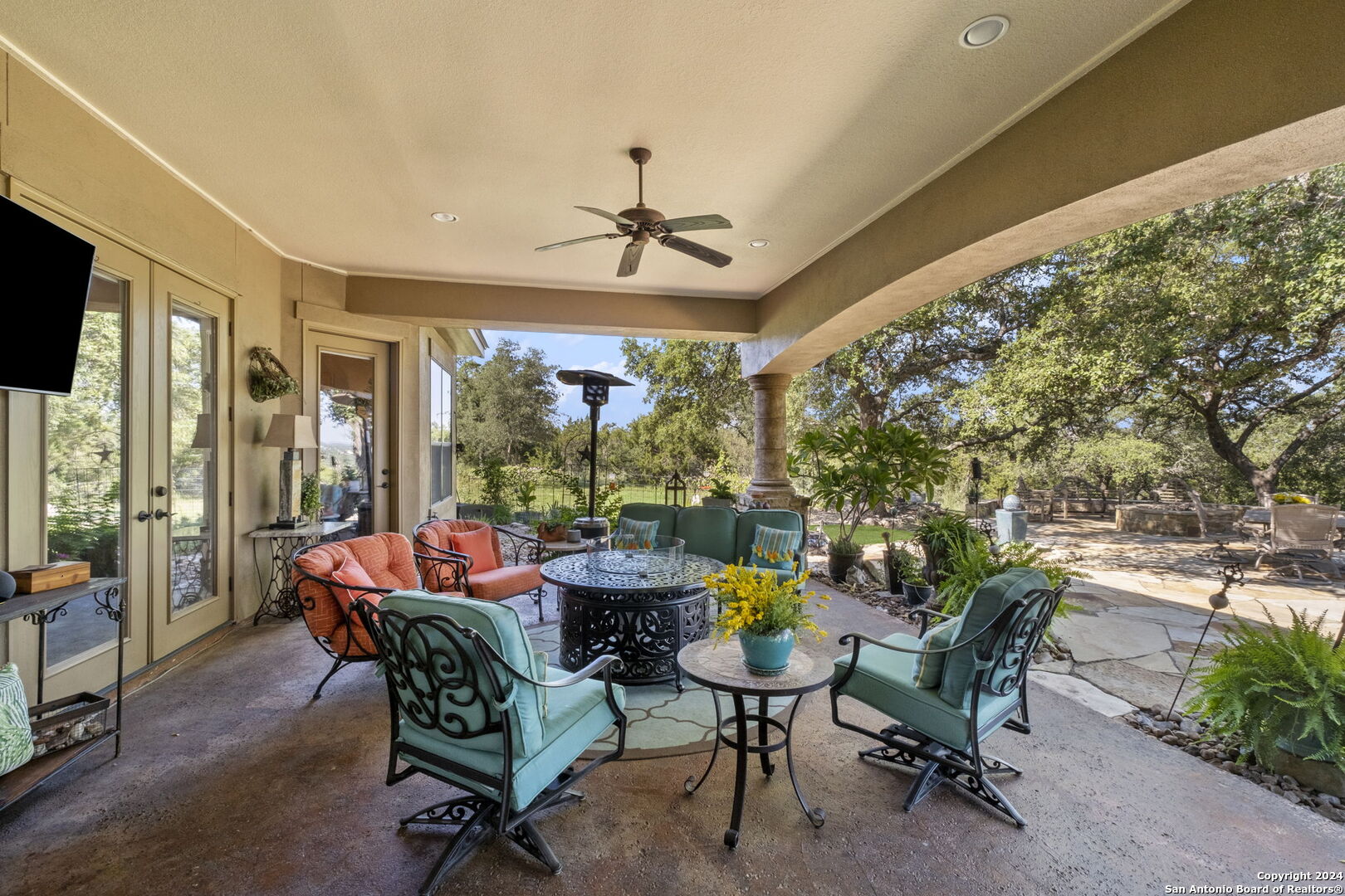 151 HILL MYNA LN