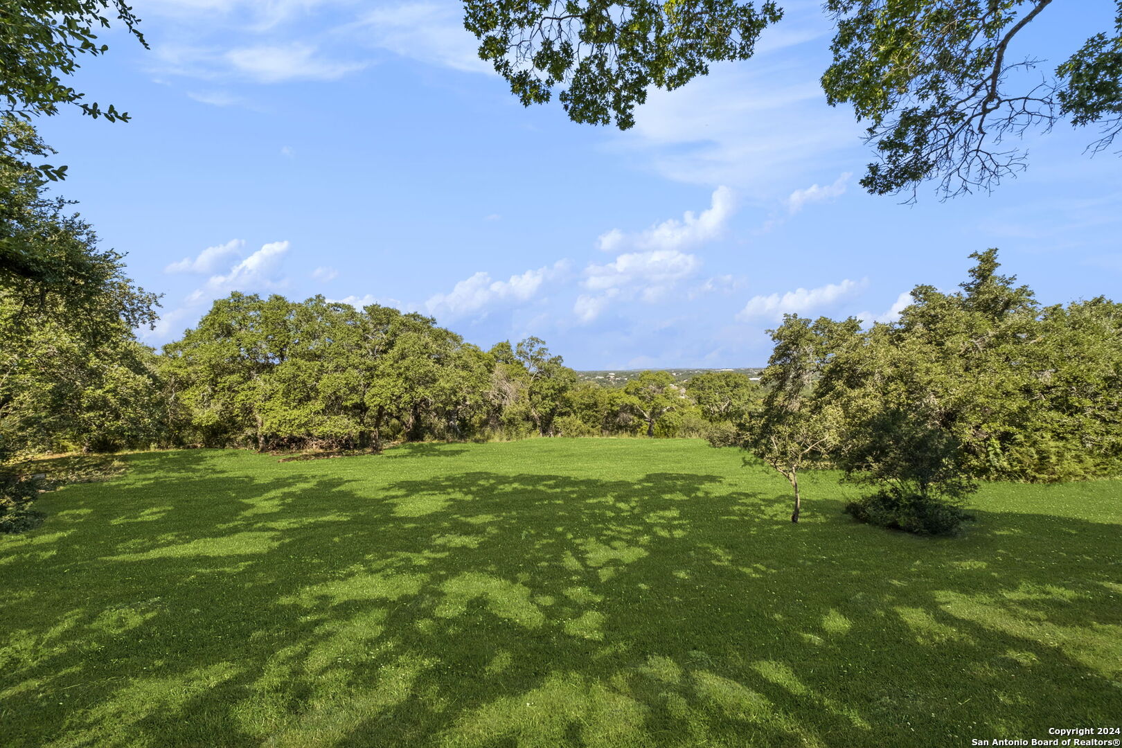 151 HILL MYNA LN