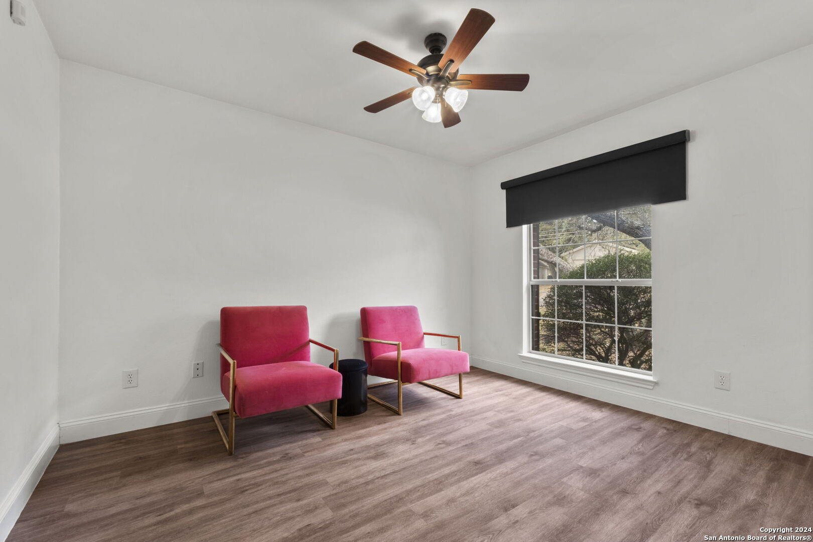 1605 Lancaster
