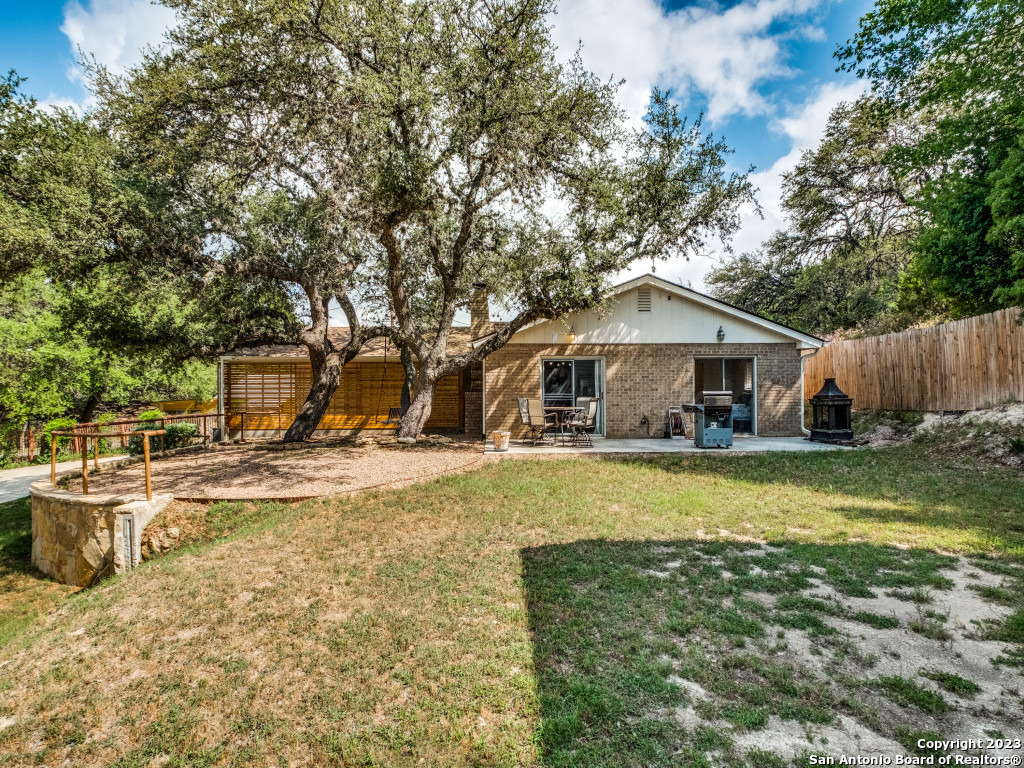 651 HANCOCK RD