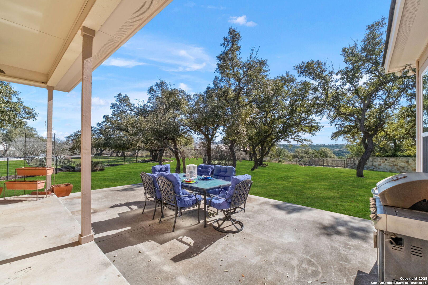 202 Charon Pt