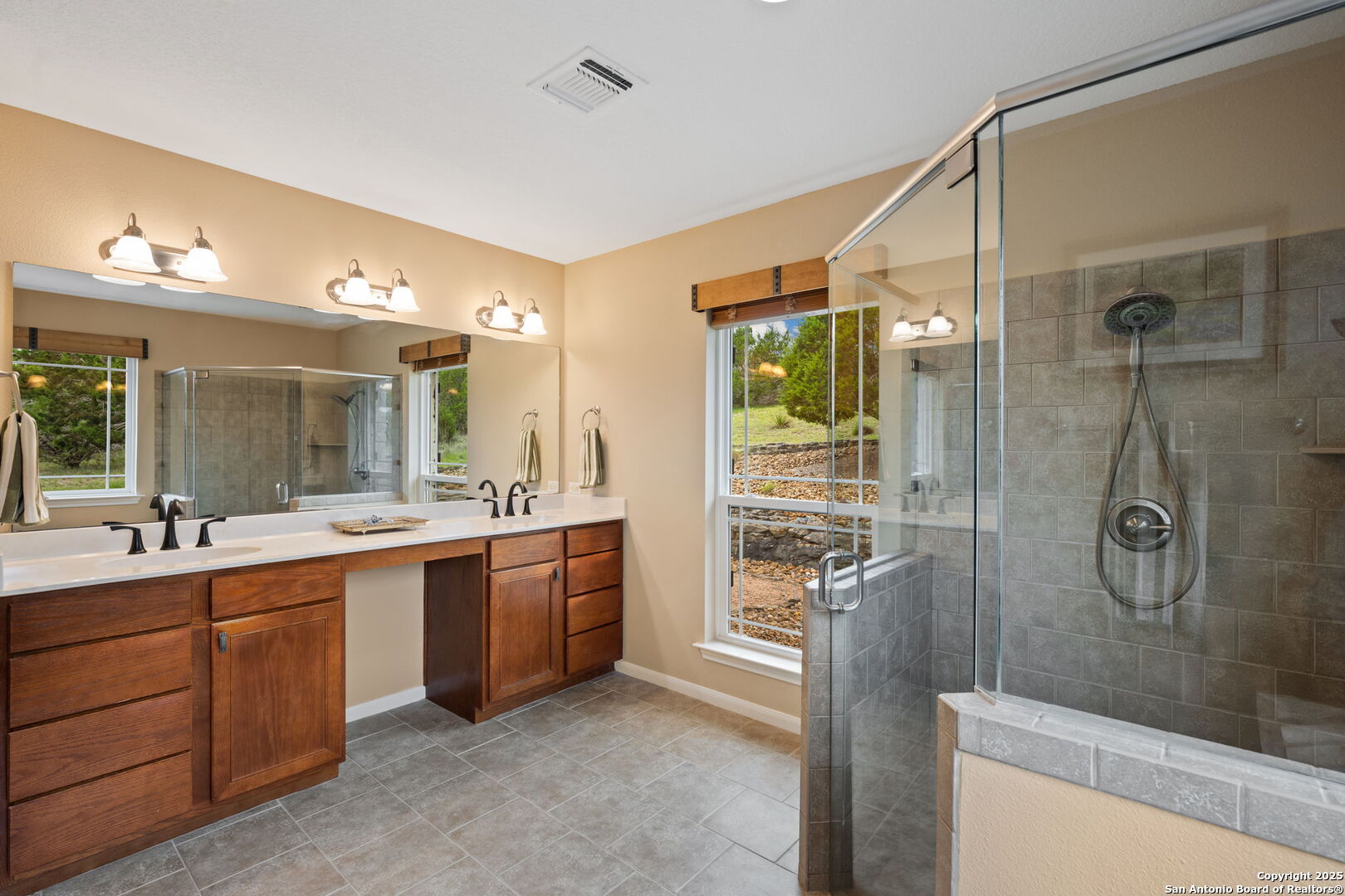 212 Vista View