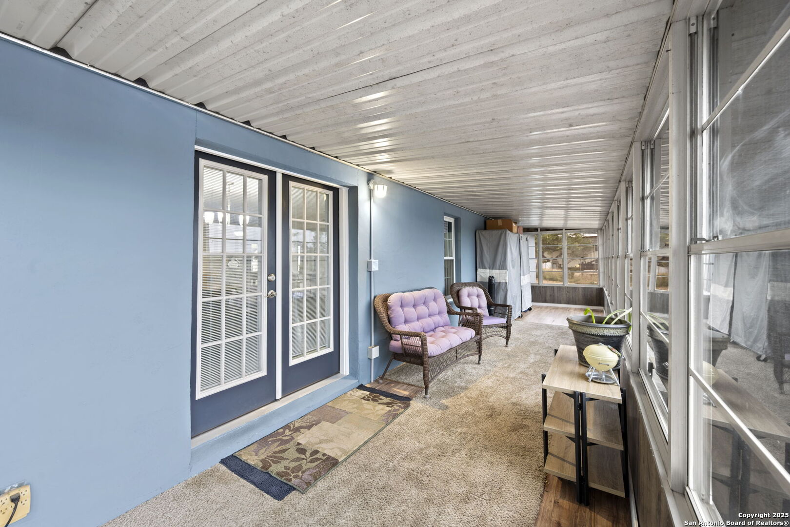 1575 Live Oak Drive