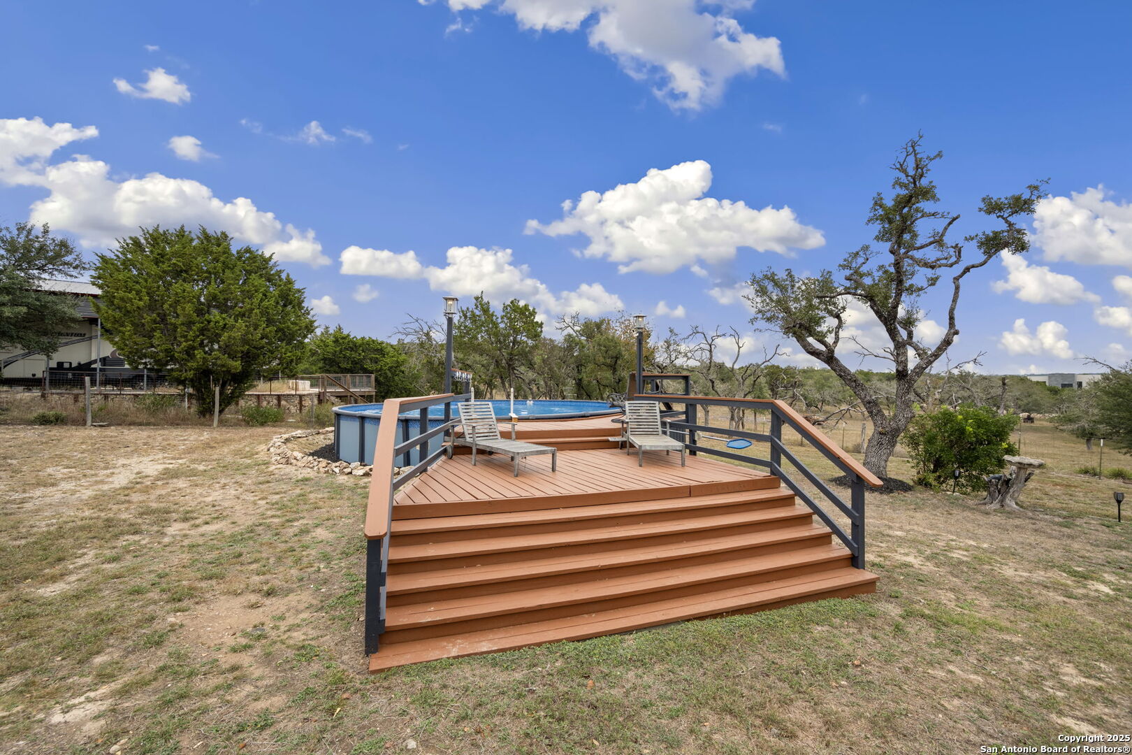 1575 Live Oak Drive
