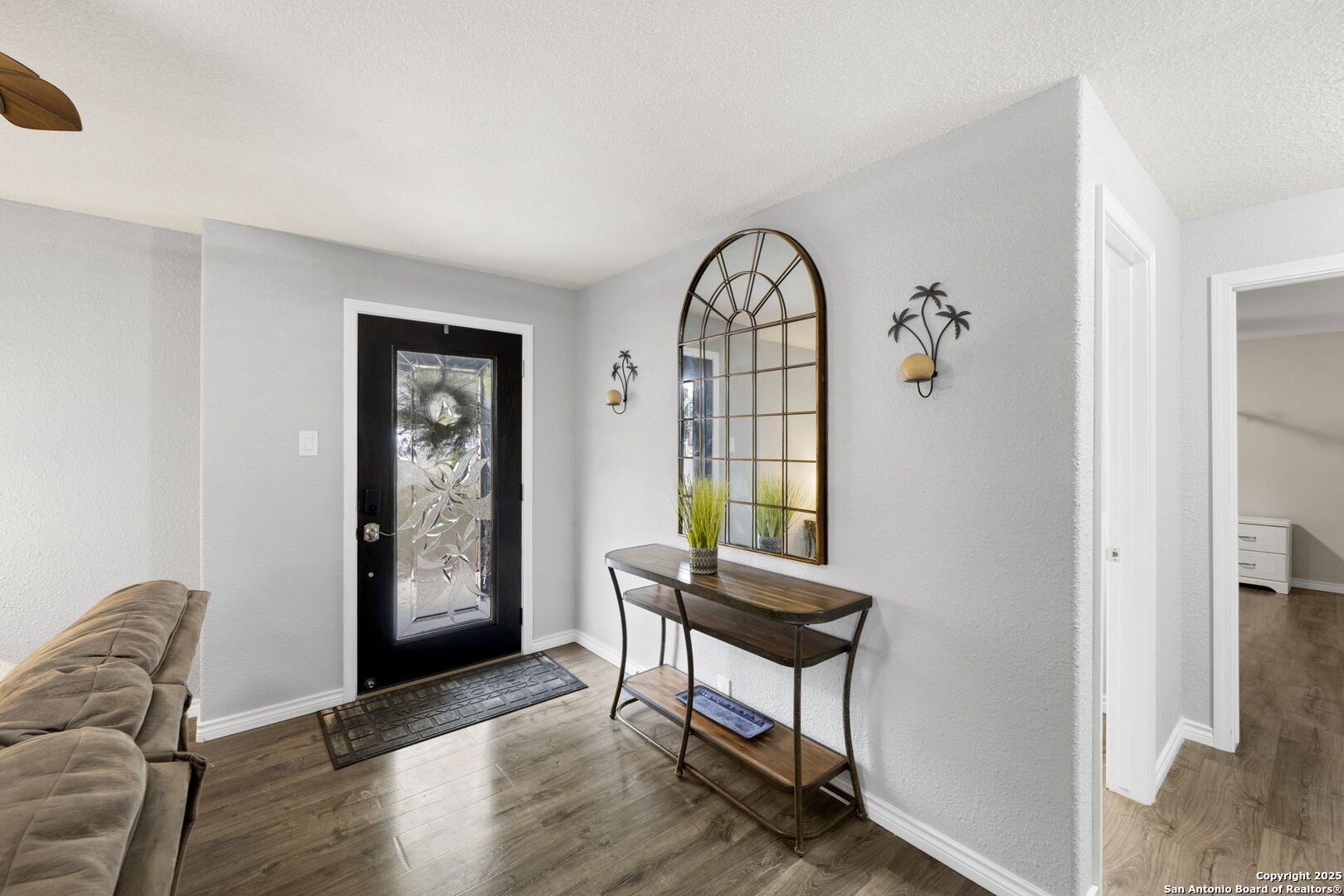 1575 Live Oak Drive