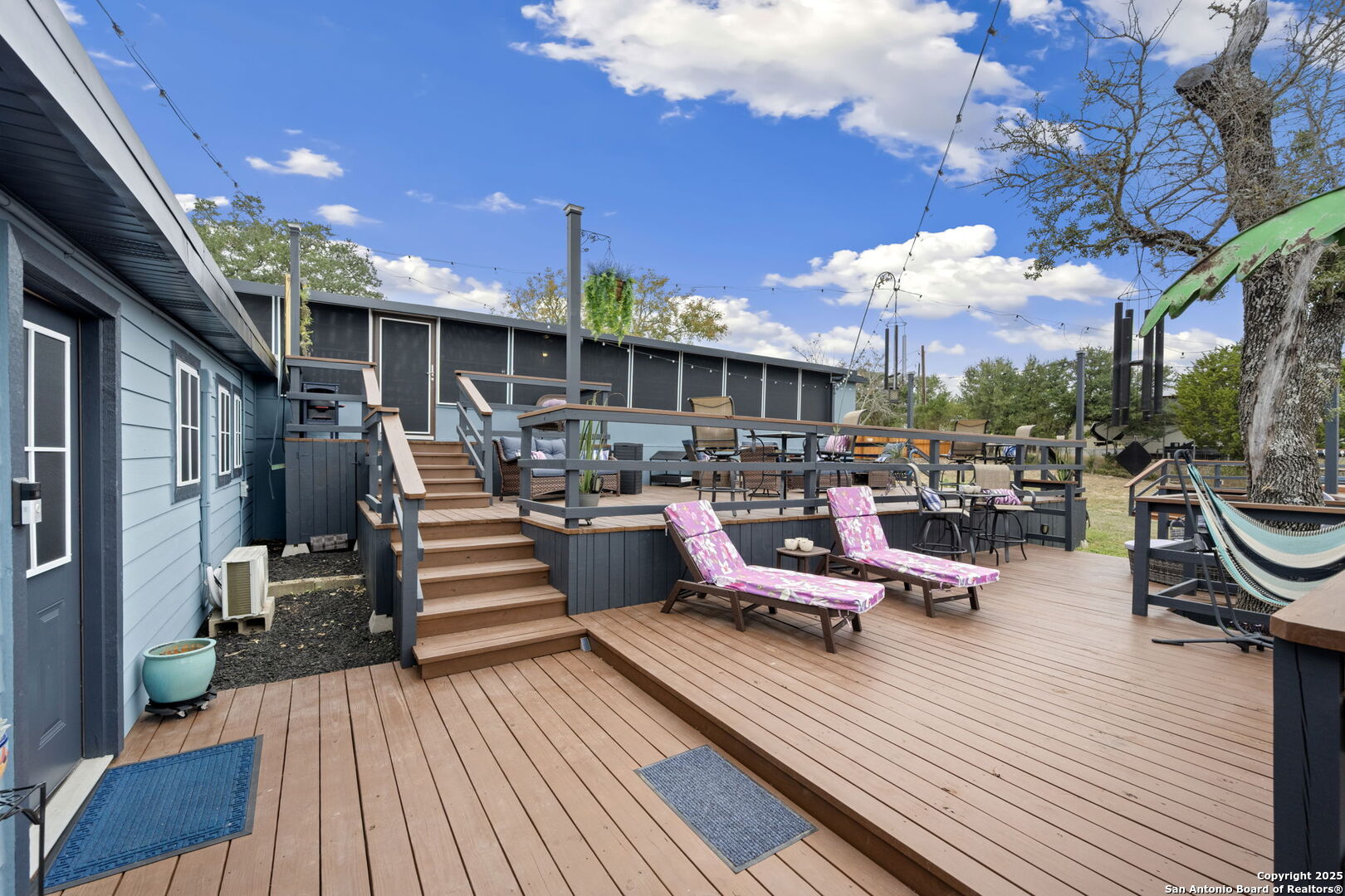1575 Live Oak Drive