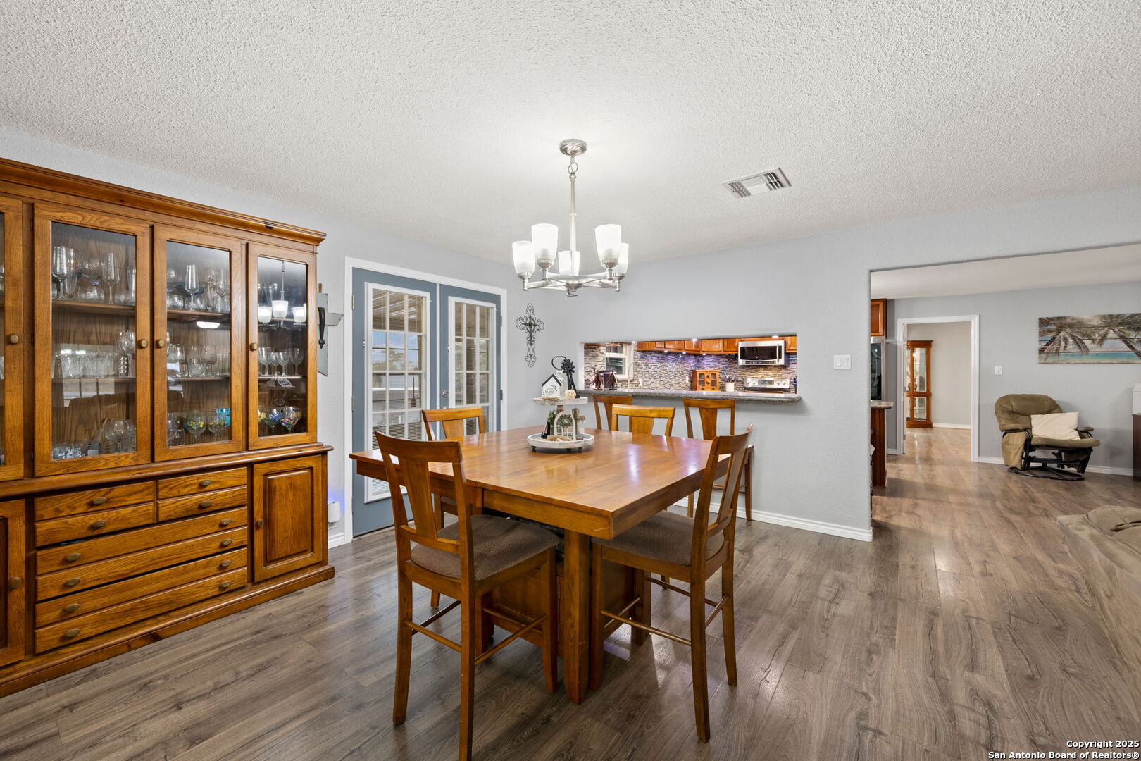 1575 Live Oak Drive