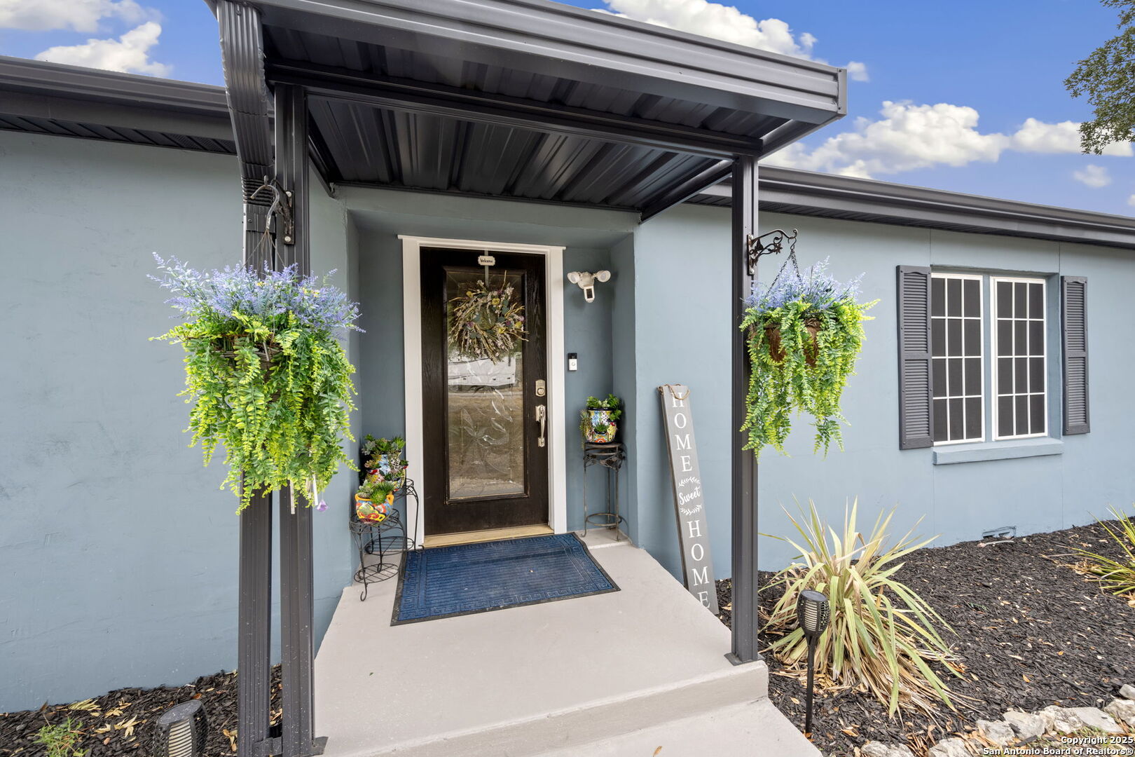 1575 Live Oak Drive
