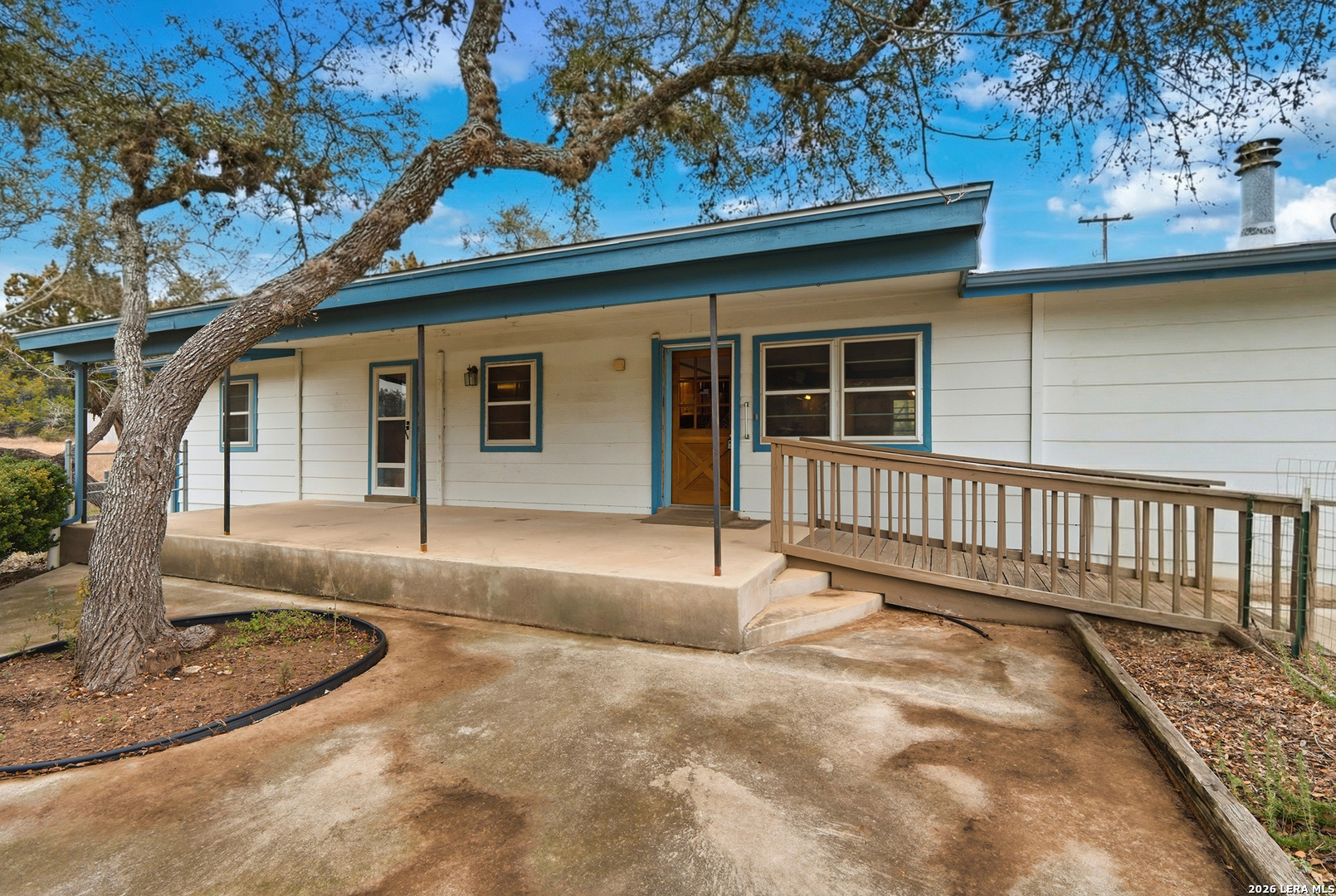 333 Tamarack