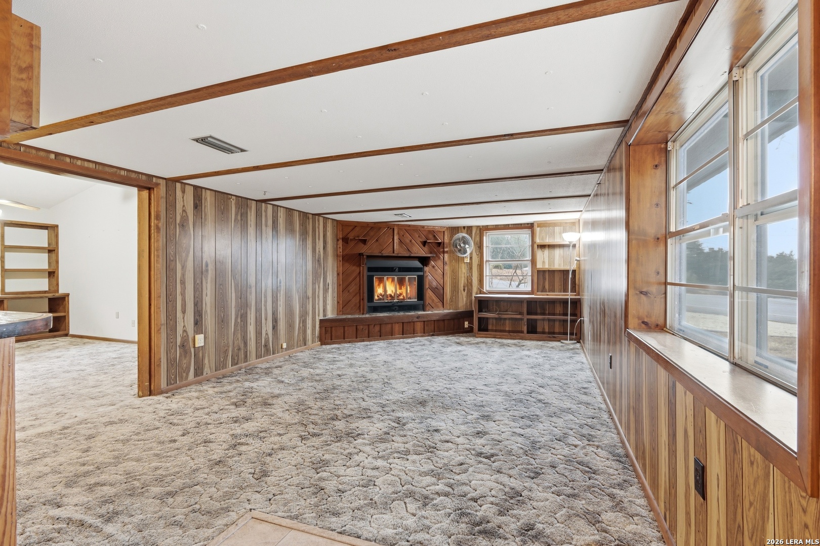 333 Tamarack